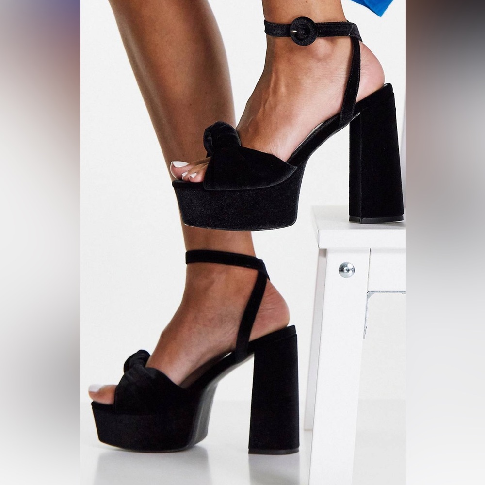 Knotted platform sandals …